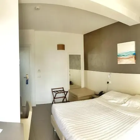 Hotel Arlecchino San Benedetto del Tronto Exterior foto